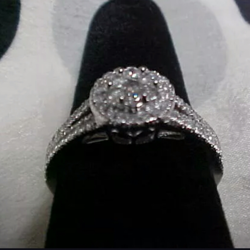 Rare *Estate* Natural Diamond Halo Engagement Wedding Ring